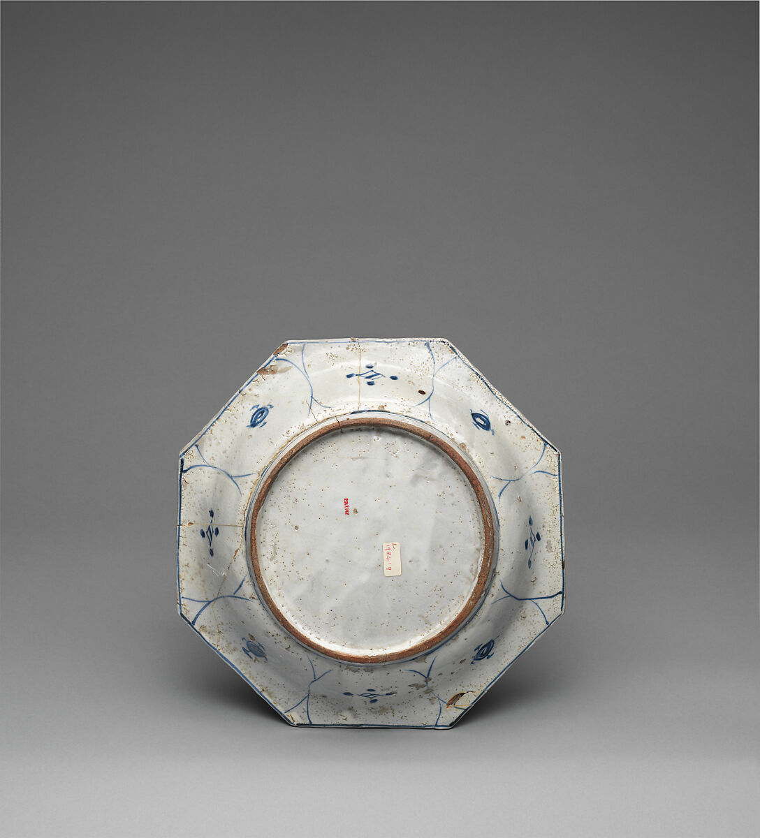 Octagonal dish, Porcellaneous white stoneware, possibly Middle Eastern, for export market
