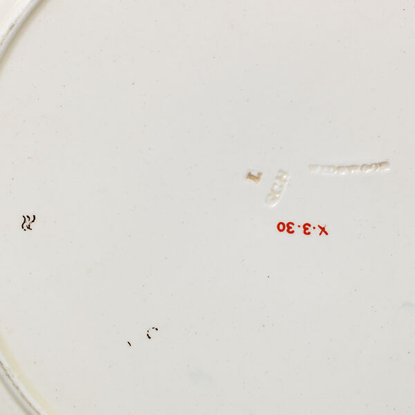 Plate, Josiah Wedgwood and Sons (British, Etruria, Staffordshire, 1759–present), Creamware, British, Staffordshire
