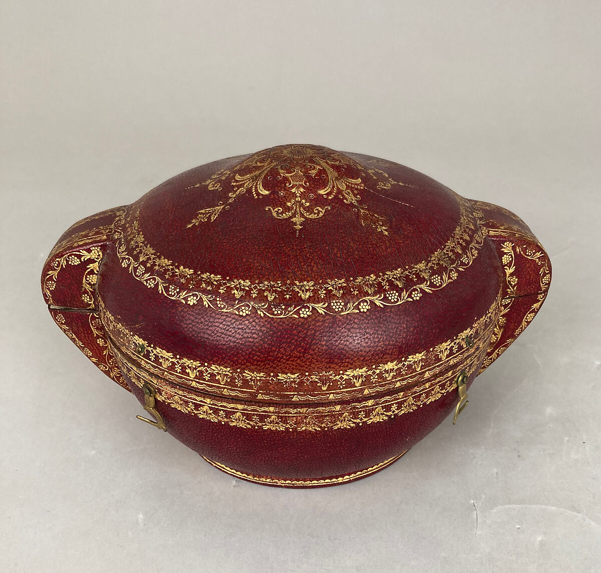 Case for covered bowl, Leather, possibly French 