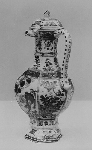 Ewer with cover (one of a pair)