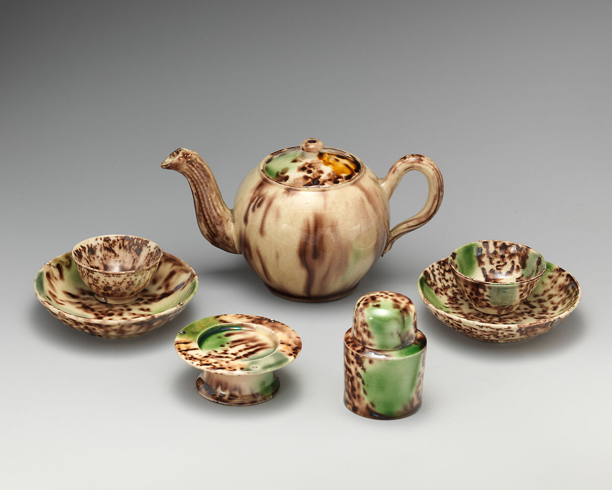 Pair of miniature dishes, Style of Whieldon type, Lead-glazed earthenware, British, Staffordshire