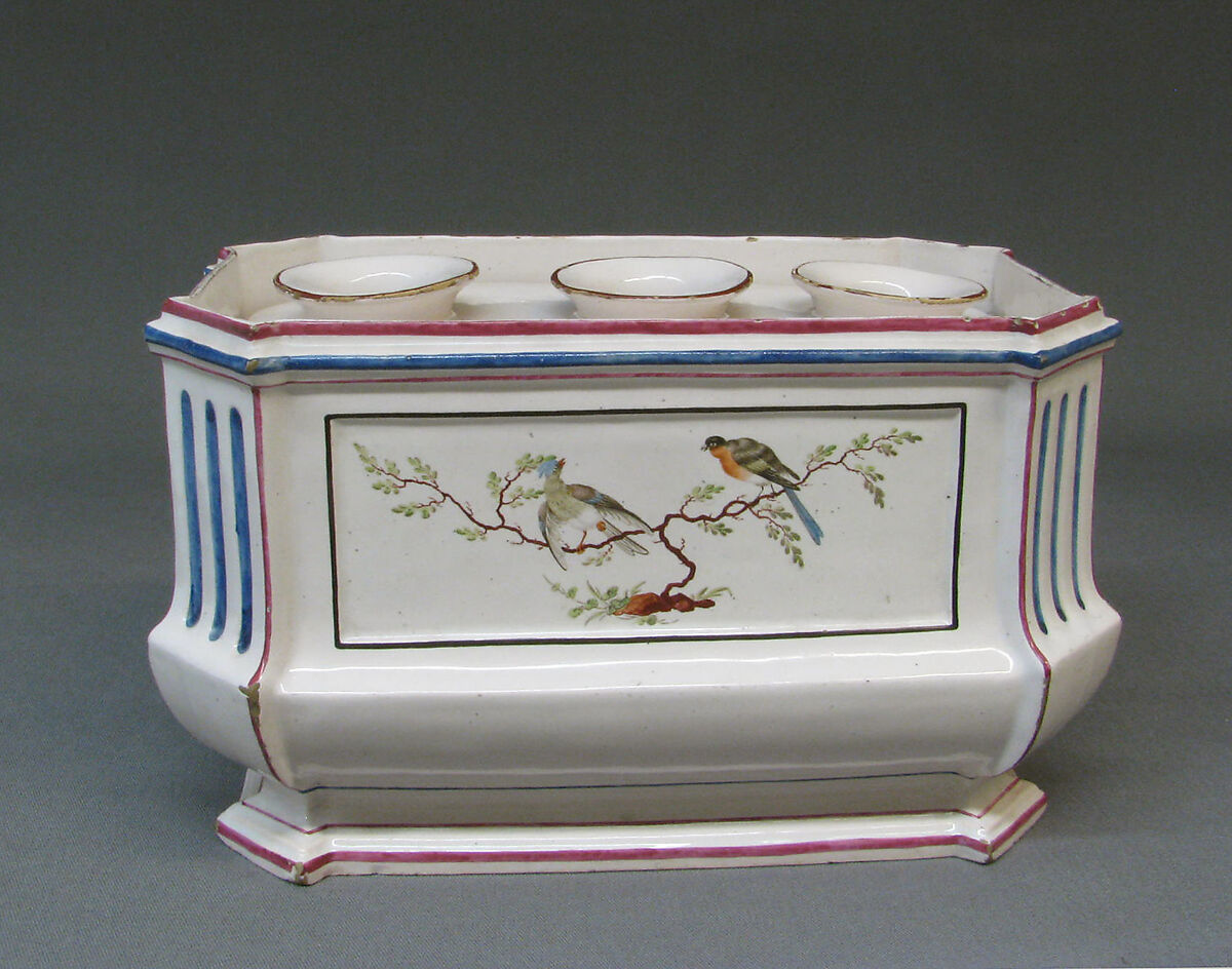 Jardinière, Faience (tin-glazed earthenware); creamy ware, French, St. Clement 