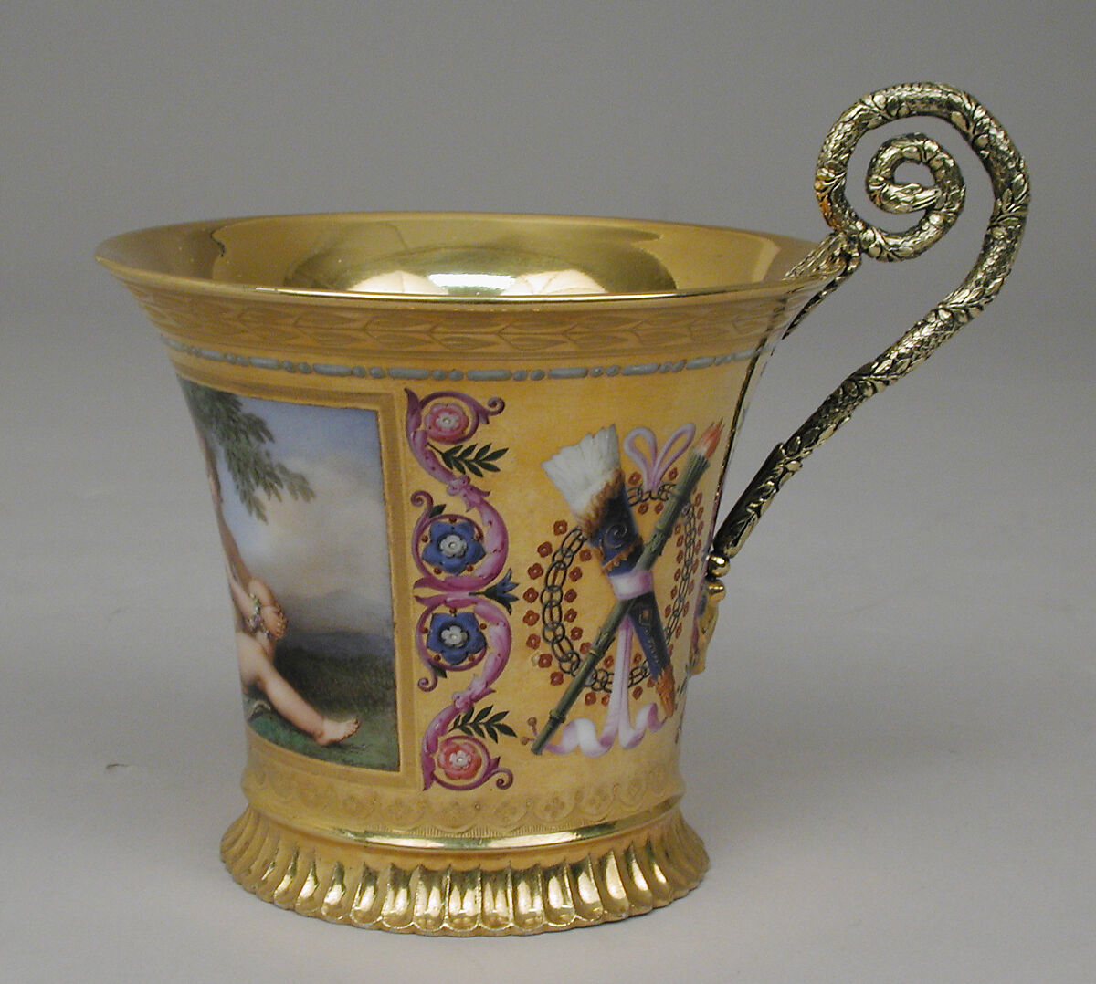 Cup (tasse Jasmin), part of Breakfast Service (déjeuner), Sèvres Manufactory (French, 1740–present), Hard-paste porcelain, silver gilt, French, Sèvres