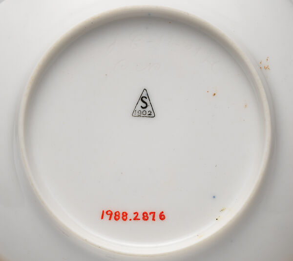 Saucer (part of a service), Sèvres Manufactory (French, 1740–present), Hard-paste porcelain, French, Sèvres