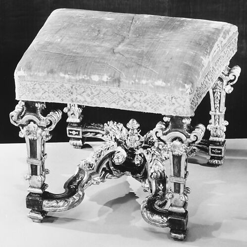 Stool for harpsicord (part of a set)