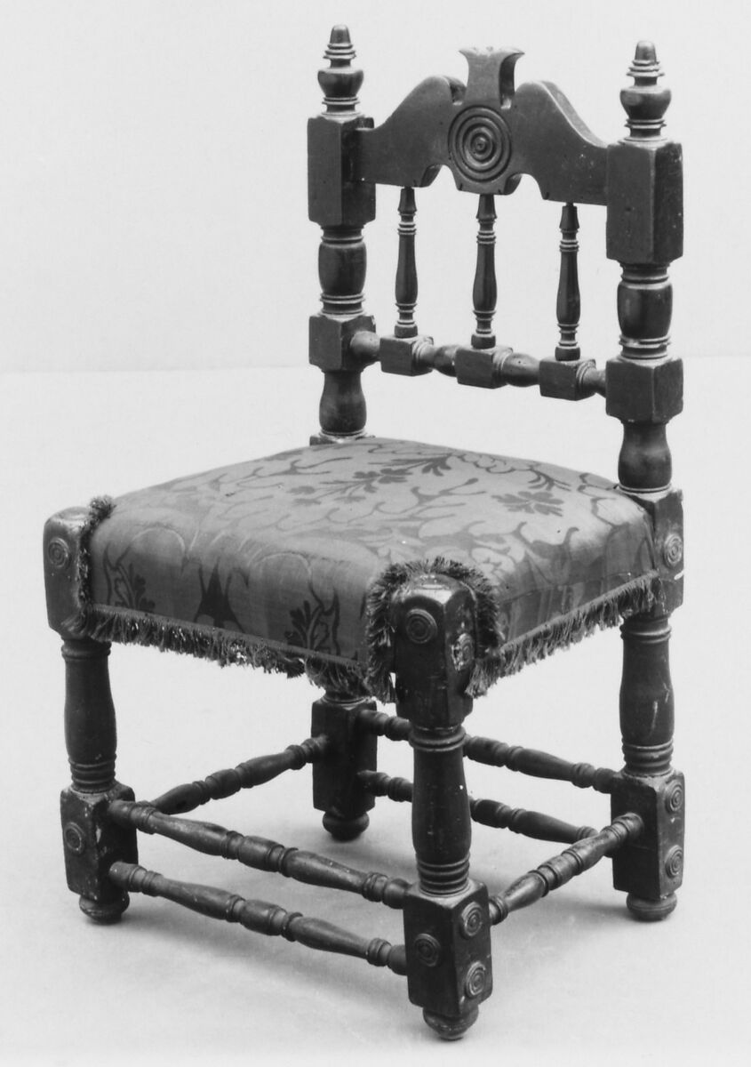 Side chair, Walnut, Italian, Tuscany 