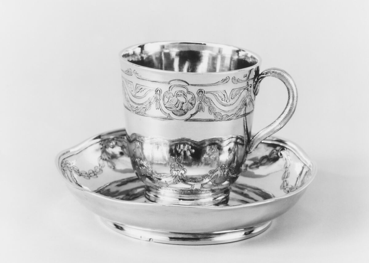 Cup (Gobelet à pied), Jacques-Pierre Marteau (apprenticed 1740, master 1757, died 1779), Silver gilt, French, Paris