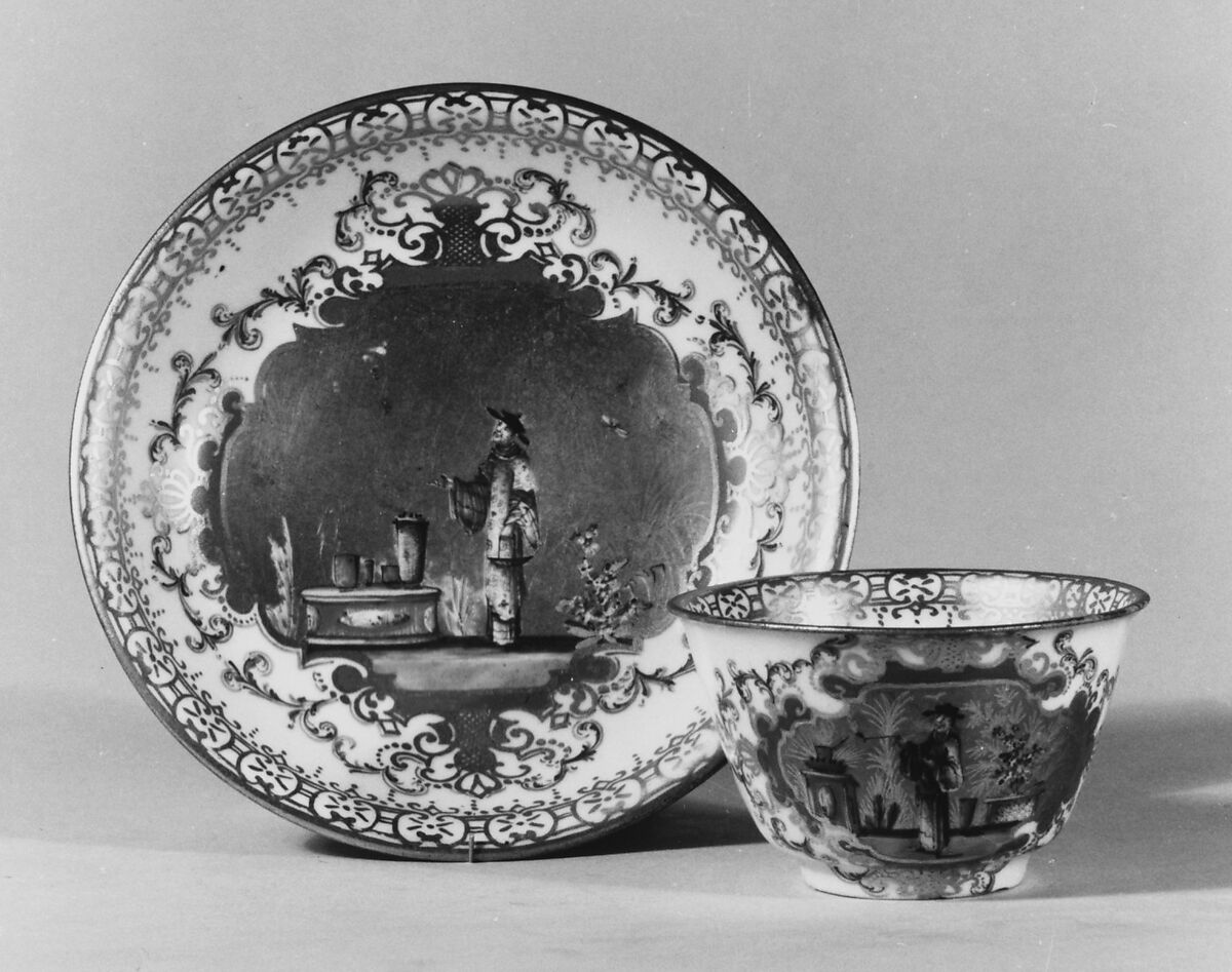 Teabowl (part of a service), Meissen Manufactory  German, Hard-paste porcelain, German, Meissen