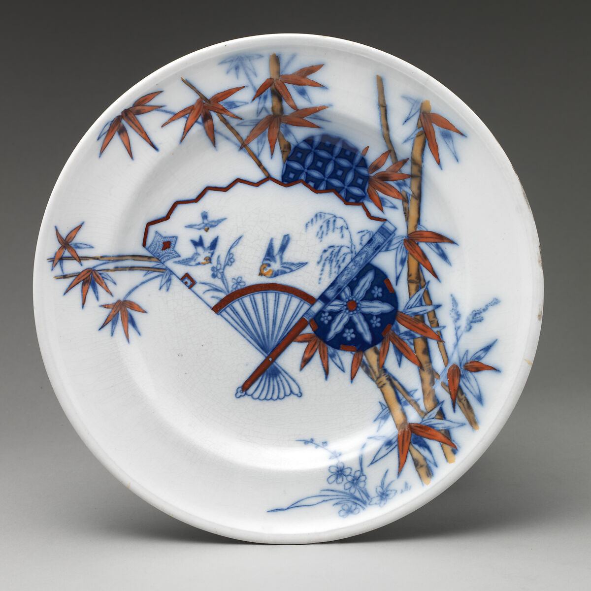 Plate with "Bamboo and Fan" pattern, Minton(s) (British, Stoke-on-Trent, 1793–present), Earthenware, British, Stoke-on-Trent, Staffordshire 