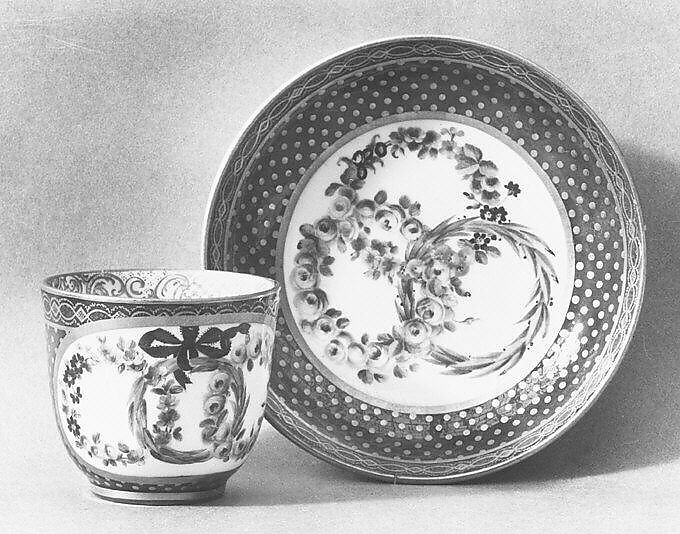 Cup, Soft-paste porcelain, European 