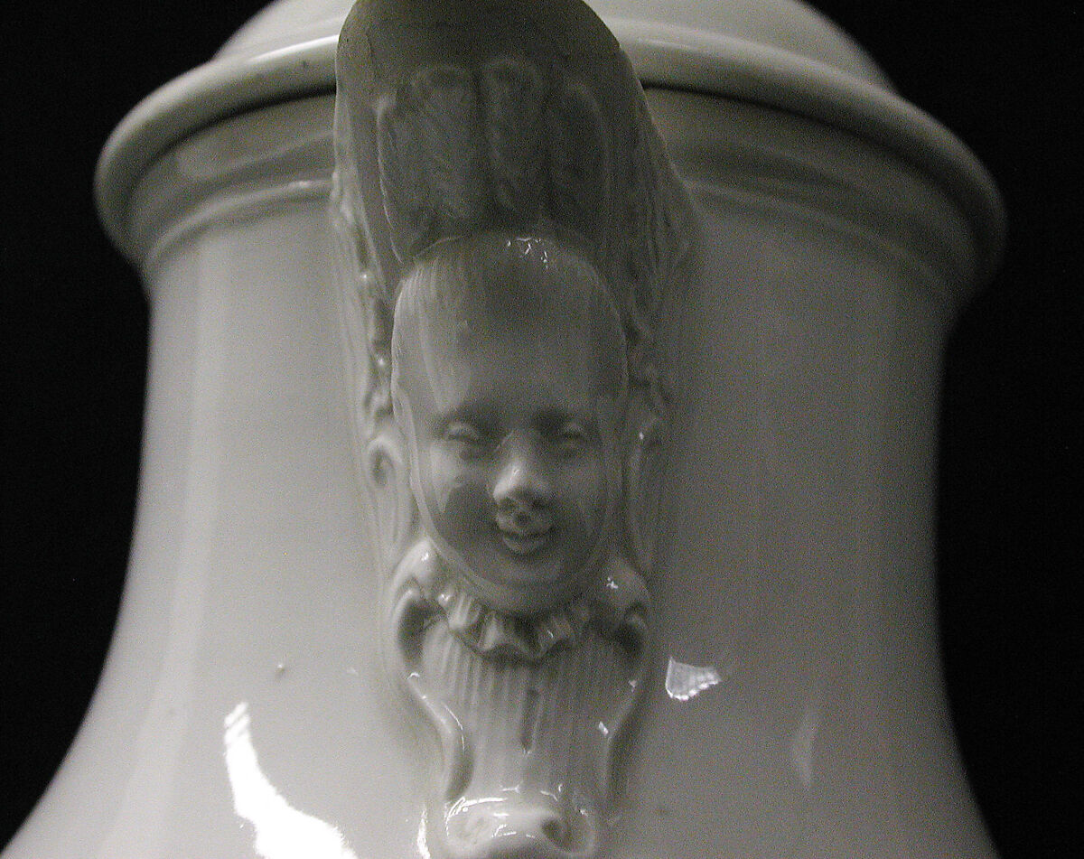 Coffeepot, Ansbach Pottery and Porcelain Manufactory (German, 1758–1860), Hard-paste porcelain, German, Ansbach