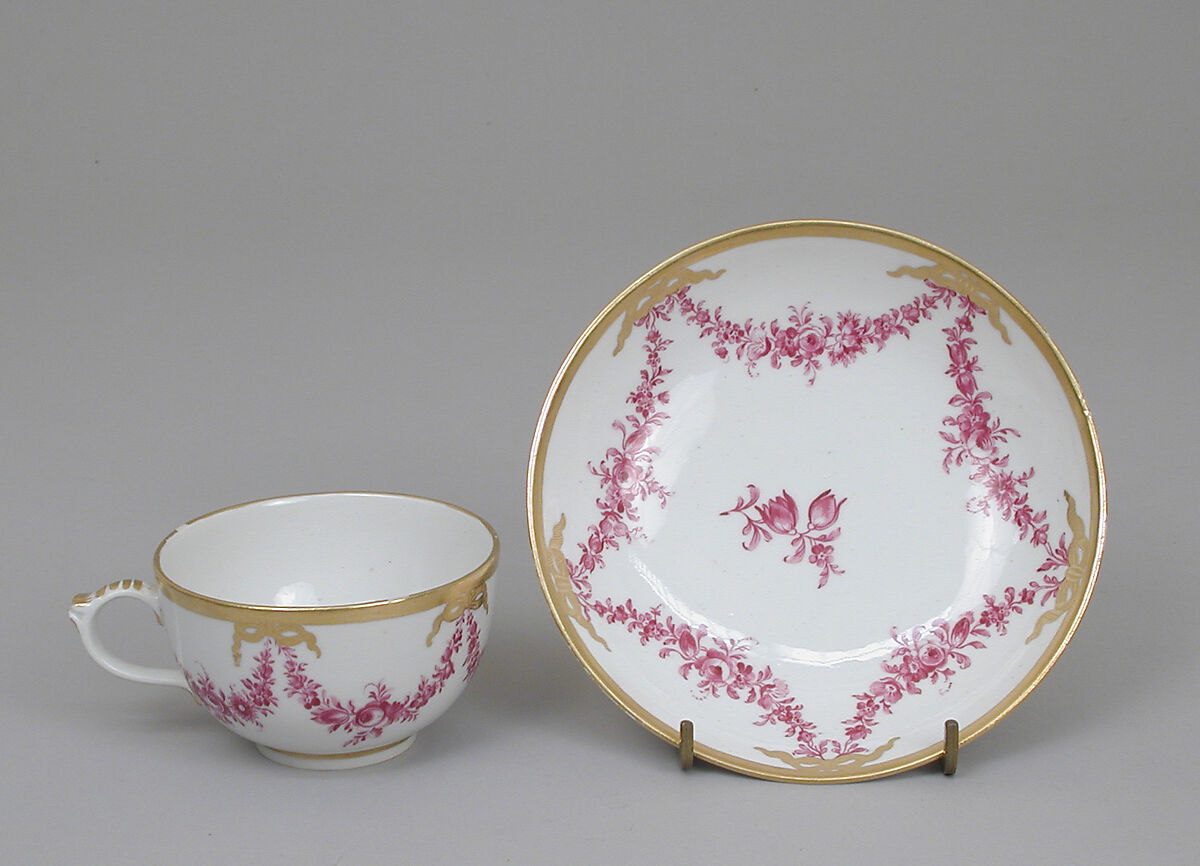 Saucer, Possibly made at Gardner Manufactory (Russian), Hard-paste porcelain, possibly Russian, Verbilki 