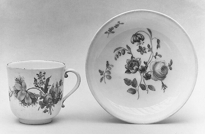 Saucer, Hard-paste porcelain, German 