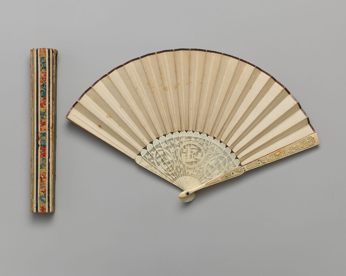 Folding Fan with Blank Leaf, and Carved Ivory Sticks, Paper and ivory, Chinese, for the European Market