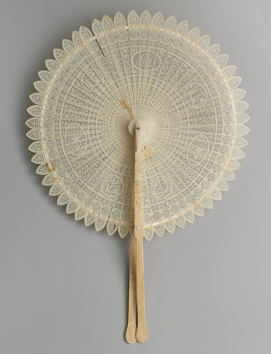 Brisé Cockade Fan, Ivory, Chinese, for the European Market 