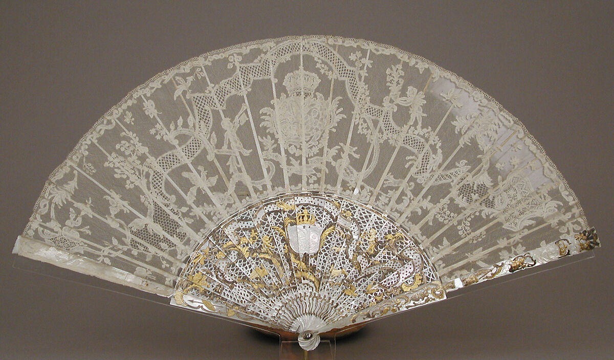 Fan, Bobbin lace, point d'Angleterre, mother-of-pearl with gold and diamonds, French 