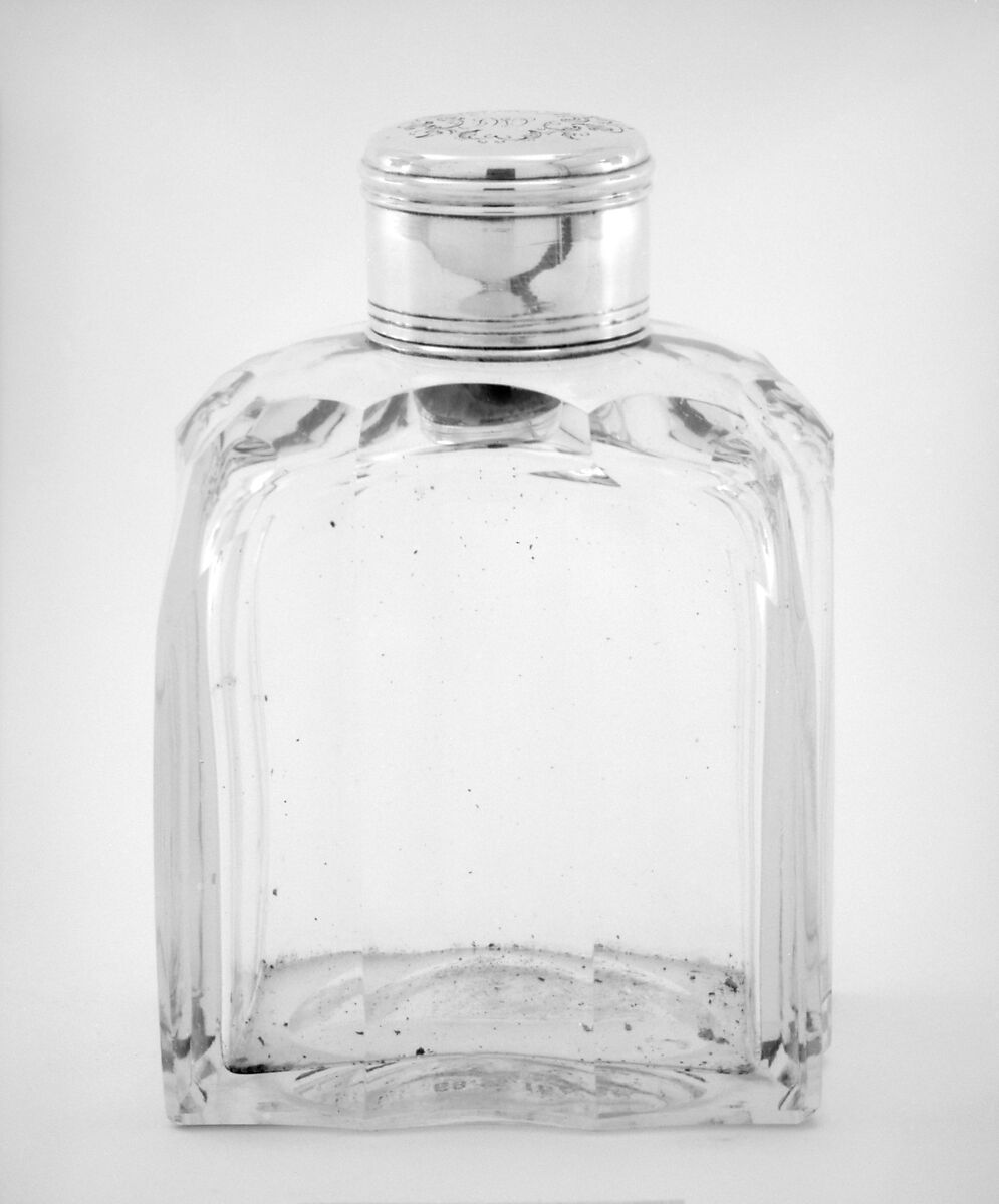 Pair of crystal bottles with cover and stopper (part of a set), Silver, crystal; silver; silver, cork, Russian, St. Petersburg 