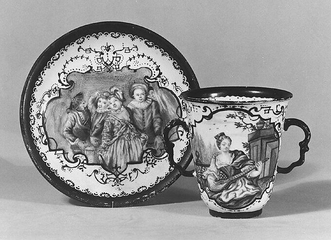 Saucer (part of a service), Meissen Manufactory (German, 1710–present), Hard-paste porcelain, German, Meissen with German, Augsburg decoration