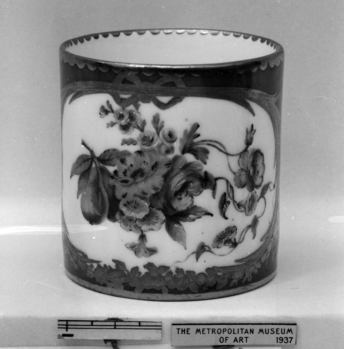Cup (gobelet litron) (one of nine) (part of a service), Sèvres Manufactory (French, 1740–present), Soft-paste porcelain, French, Sèvres 