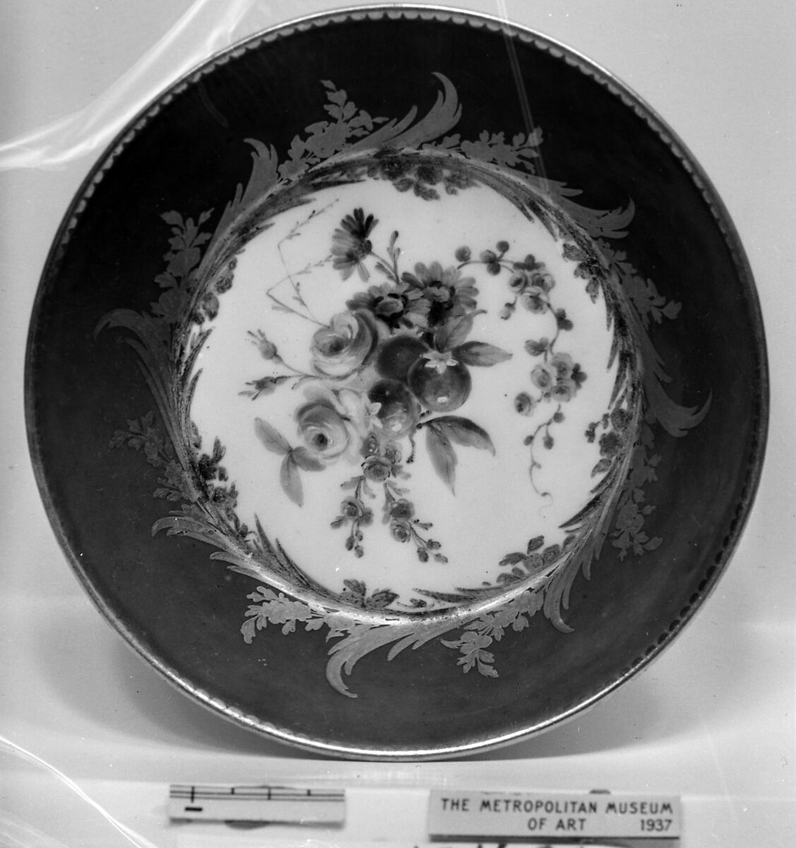 Saucer (one of nine) (part of a service), Sèvres Manufactory (French, 1740–present), Soft-paste porcelain, French, Sèvres 