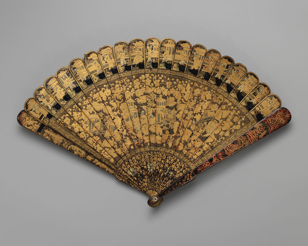 Brisé Fan, with Figures, Pavilions, and Fantastical Beasts, Lacquered wood, Chinese, for the European Market 