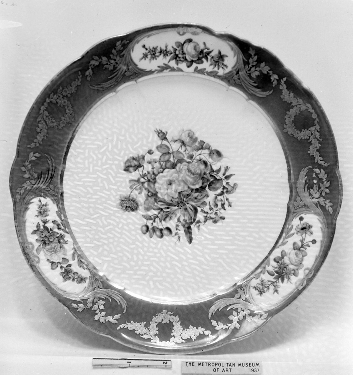 Plate (part of a service), Sèvres Manufactory (French, 1740–present), Soft-paste porcelain, French, Sèvres 