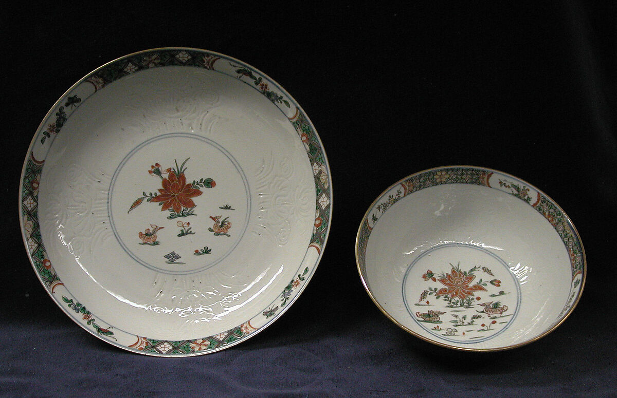 Bowl and dish, Hard-paste porcelain, Chinese, for European market 