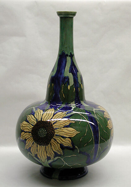 Vase with sunflowers, Rozenburg Plateelfabriek (1883–1917), Glazed earthenware, Dutch, The Hague 