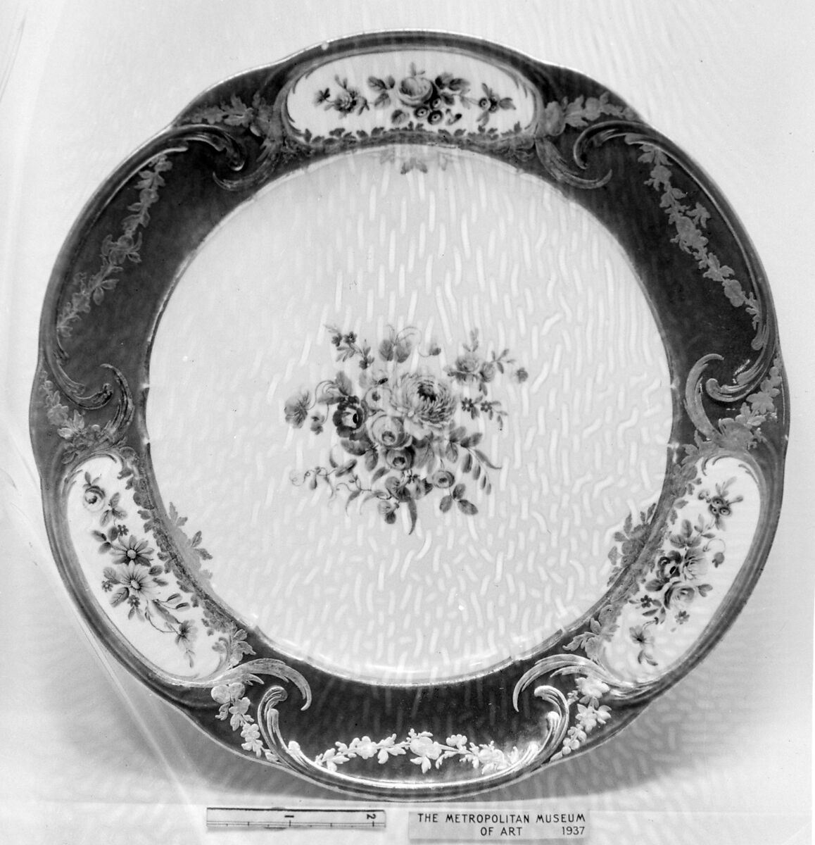 Plate (part of a service), Sèvres Manufactory (French, 1740–present), Hard-paste porcelain, French, Sèvres 