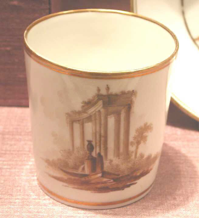 Cup and saucer, Hard-paste porcelain, German, Rudolphstadt