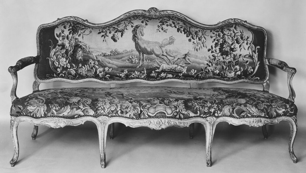 Sofa, Tapestry woven at Aubusson (Manufacture Royale, est. 1665: Manufacture, ca. 1812–present day), Carved and painted walnut; Aubusson tapestry of wool and silk, French 