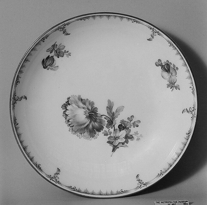 Saucer, Royal Porcelain Manufactory, Berlin (German, founded 1763), Hard-paste porcelain, German, Berlin 