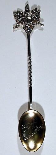 Souvenir spoon with finial in form of arms of City of London