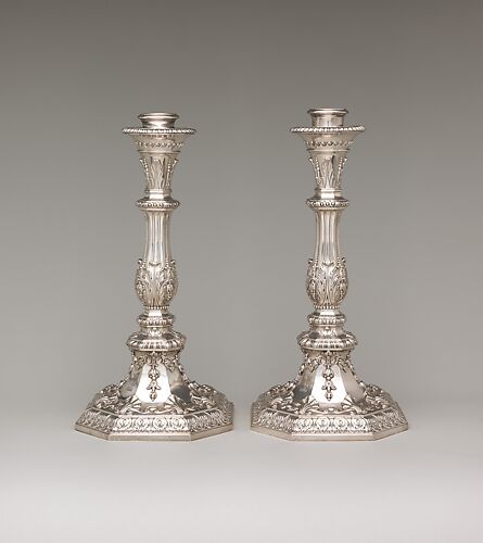 Pair of candlesticks