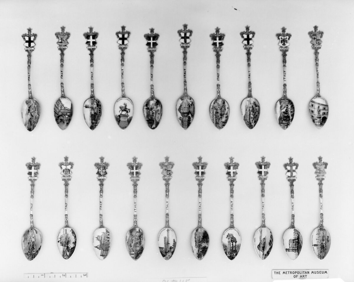 Souvenir spoon with Towers Carisenda and Asinelli and arms of Bologna, Gilt and enamel, European 