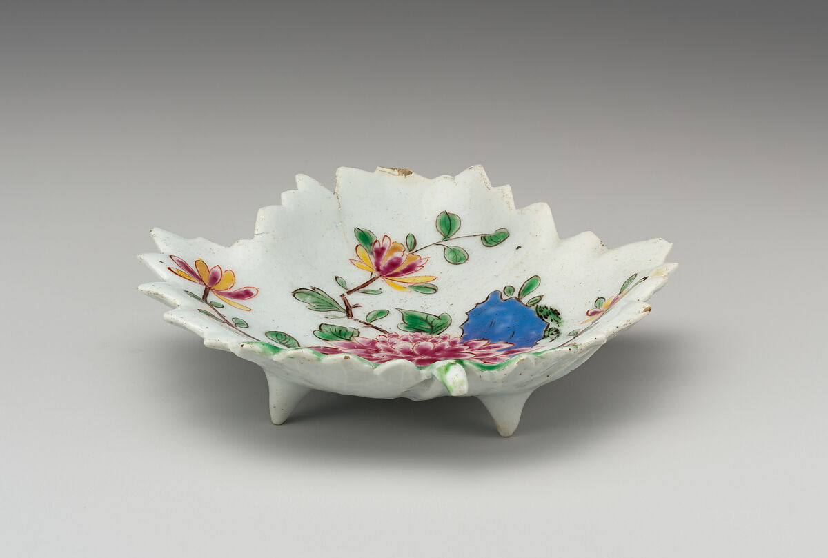 Leaf dish, Soft-paste porcelain, British