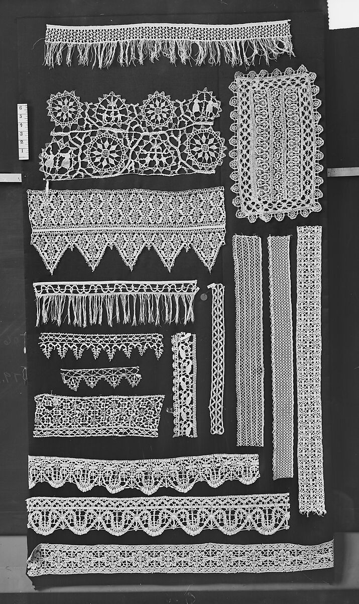Fragment, Bobbin lace, Italian