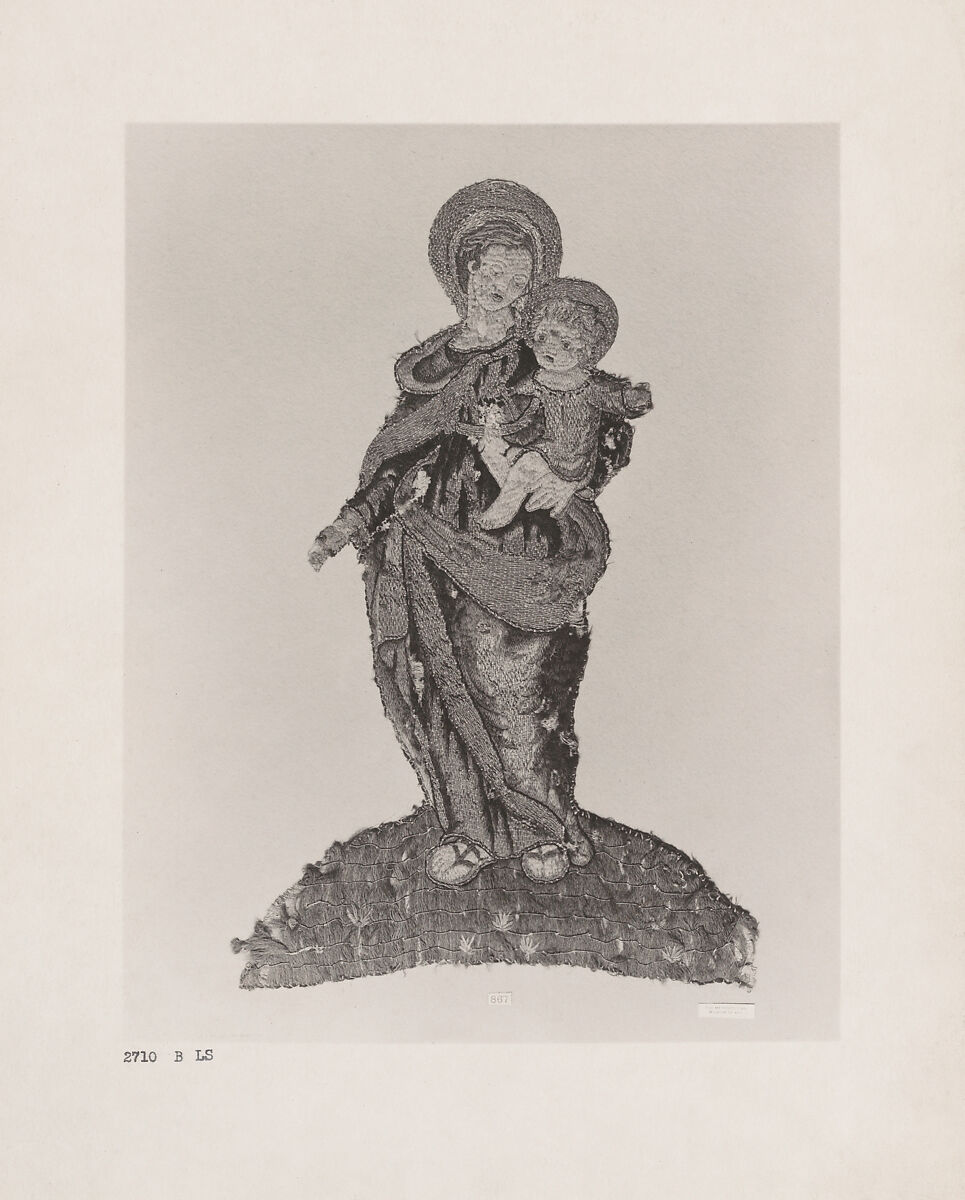 Virgin and Child, Linen, silk, wool and metal thread, possibly German