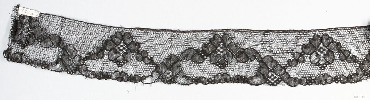 Fragment, Bobbin lace, Point de Paris, silk, French