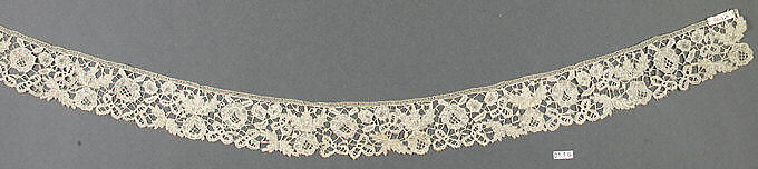 Fragment, Bobbin lace, British, Honiton 