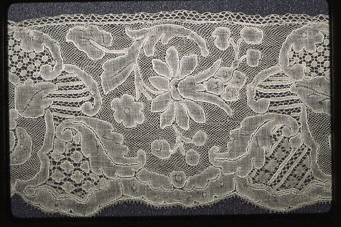 Fragment, Bobbin lace, Flemish, Mechlin