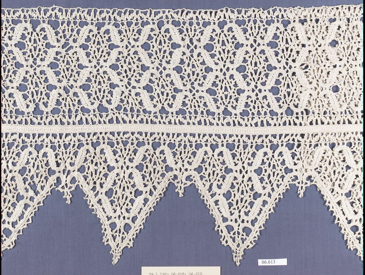 Band with border, Bobbin lace, Italian