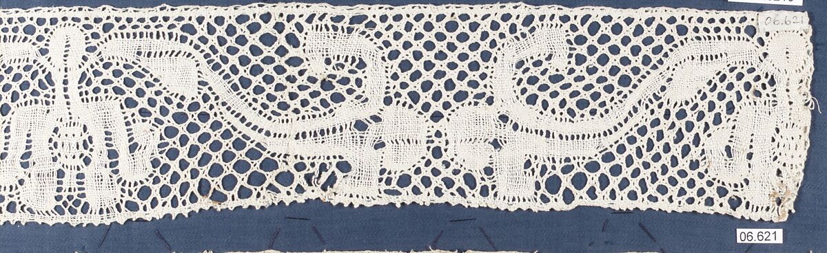 Fragment, Bobbin lace, Spanish