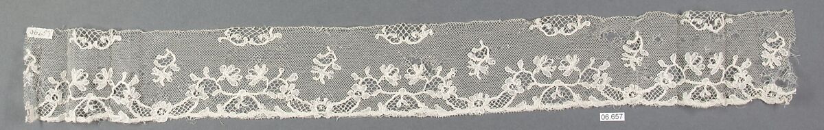 Fragment, Bobbin lace, French, Lille