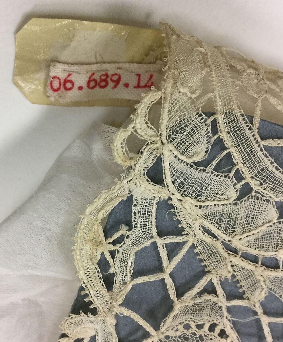 Sleeve, Bobbin lace, British, Honiton