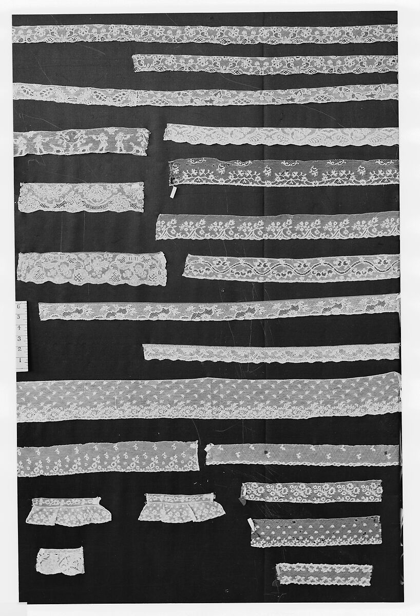 Fragment of lace, Flemish, Mechlin