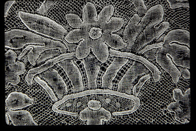 Fragment of lace, Flemish, Mechlin