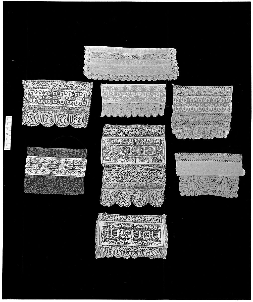 Cuff, Linen and silk, bobbin lace, Moravian-Slovak