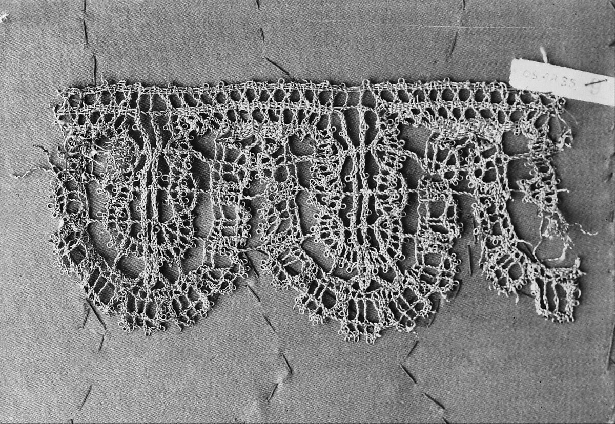 Fragment, Metal thread, bobbin lace, Italian