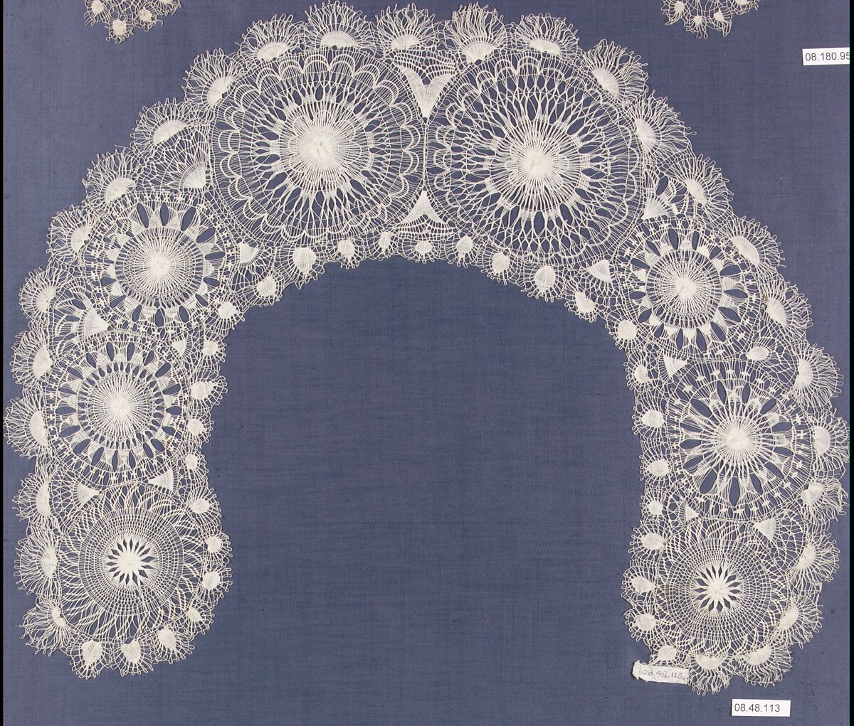 Lace collar, Embroidered net, Paraguayan